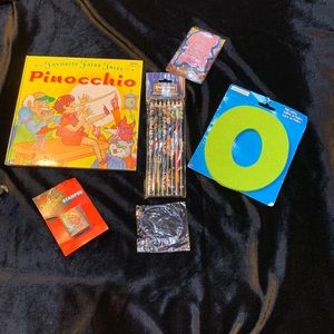 FREE WITH $30 purchase. Lot set of Kids games / learning tools. Teaching set NH6